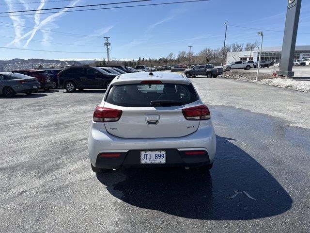 kia Rio 5 portes 2023 - 7