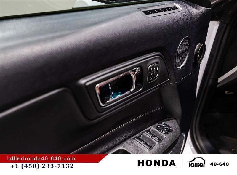 2015 Ford Mustang - Image 11