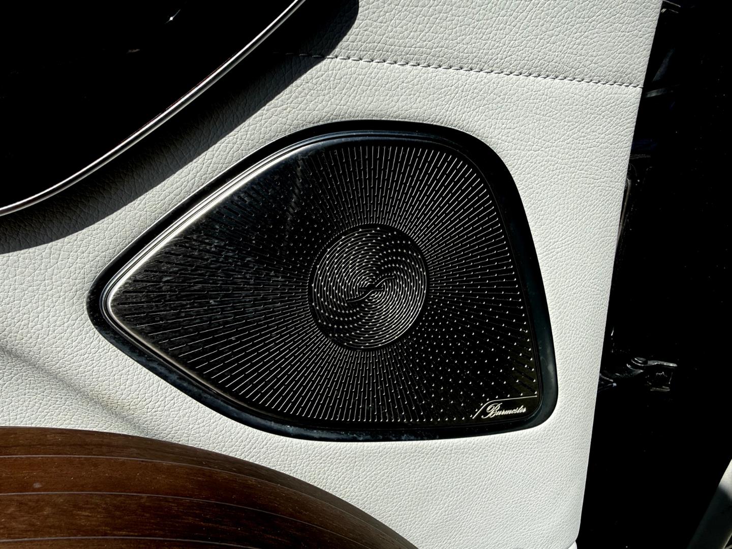 mercedes-benz EQS 2022 - 35