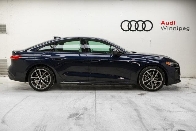Audi A5 4
