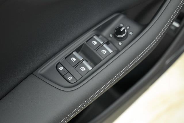 audi Q8 2026 - 13