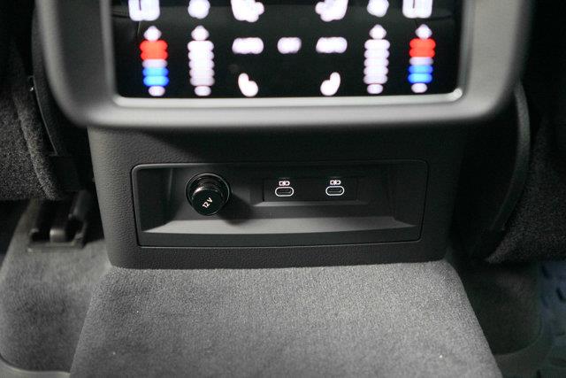 audi Q7 2025 - 27