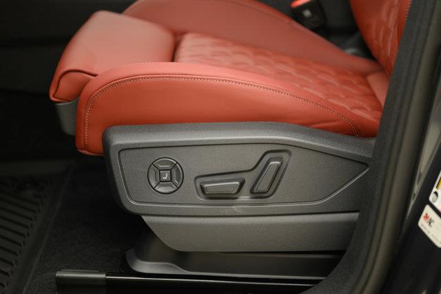 audi SQ5 2025 - 13