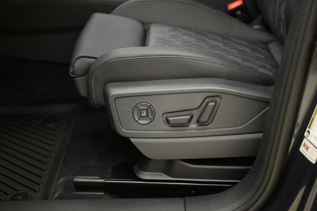 audi SQ5 2025 - 12