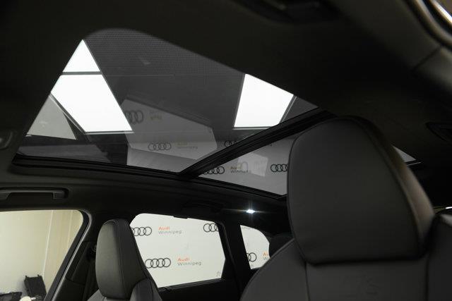 audi SQ5 2025 - 24