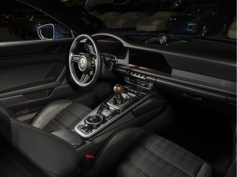 porsche 911 2025 - 14