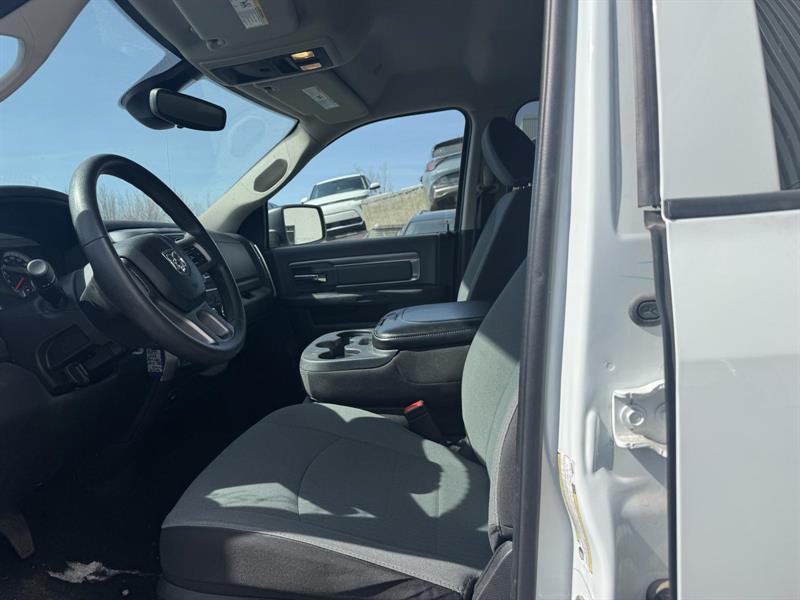 ram 1500 Classic 2023 - 10