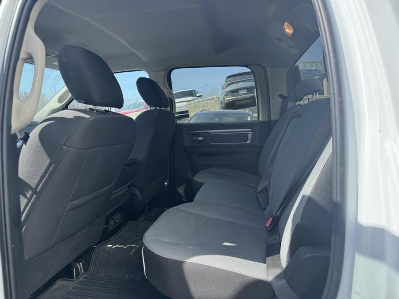 ram 1500 Classic 2023 - 13