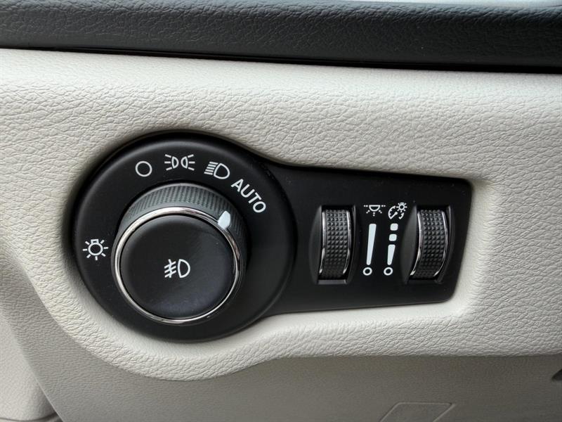 chrysler Pacifica 2020 - 14