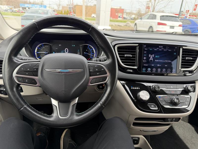 chrysler Pacifica 2020 - 15