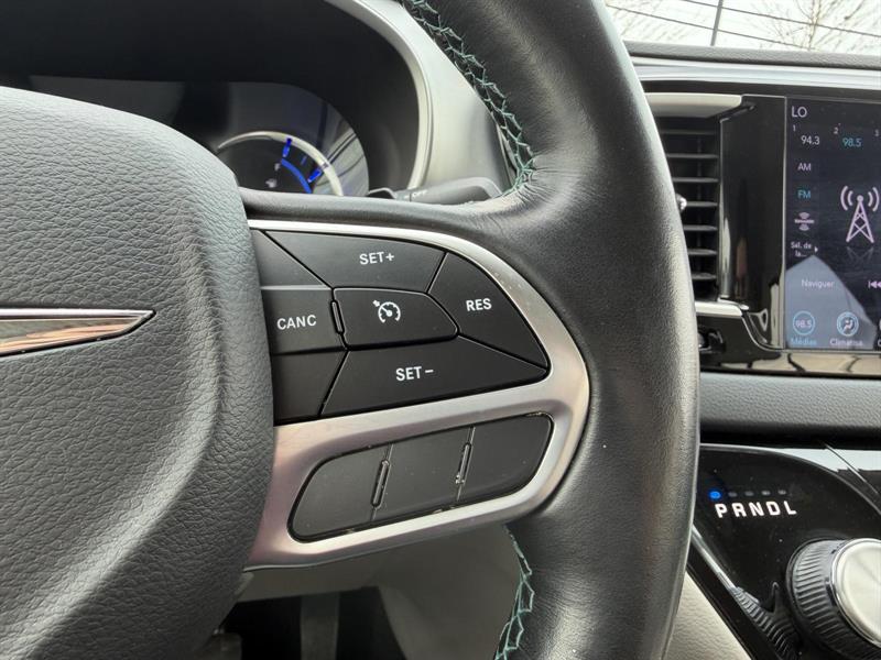 chrysler Pacifica 2020 - 17