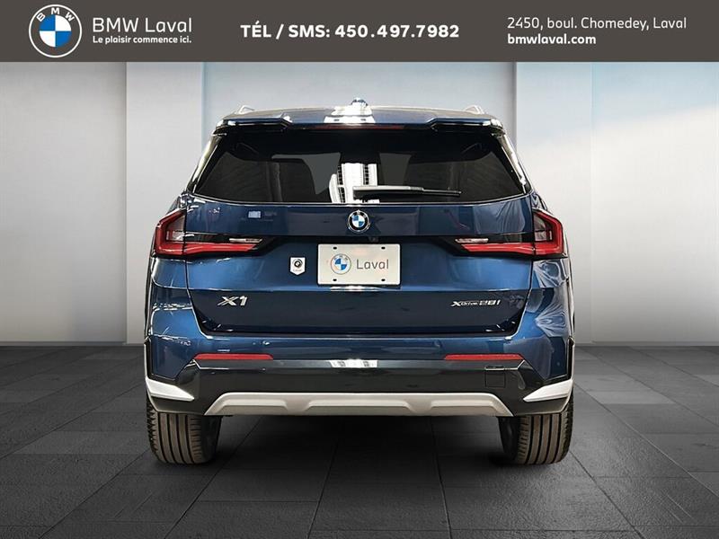 bmw X1 2023 - 8