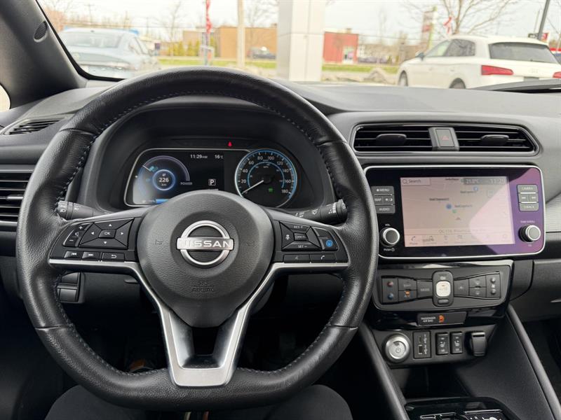 nissan LEAF 2025 - 10