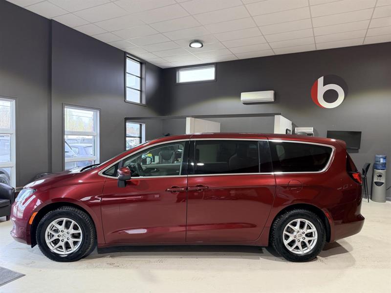 chrysler Grand Caravan 2023 - 3