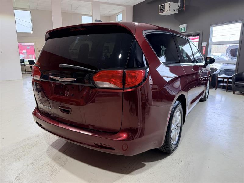 chrysler Grand Caravan 2023 - 9