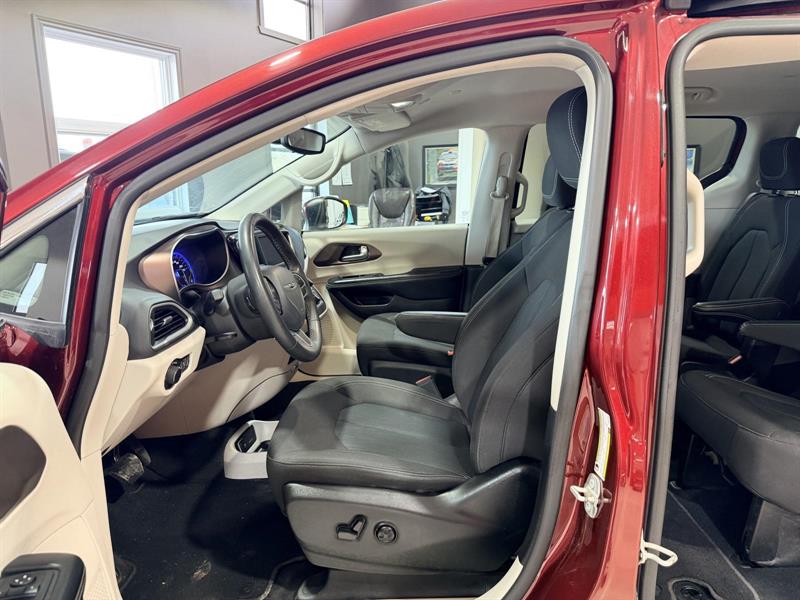 chrysler Grand Caravan 2023 - 15