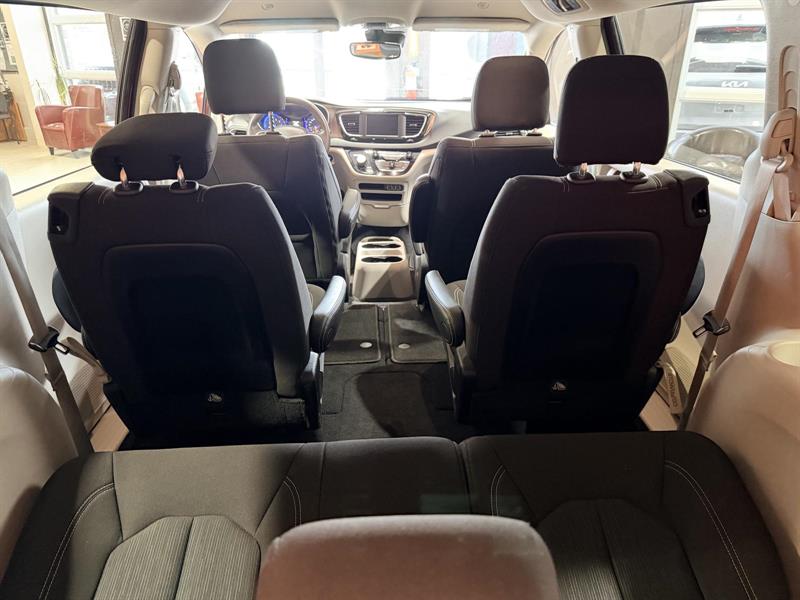 chrysler Grand Caravan 2023 - 30