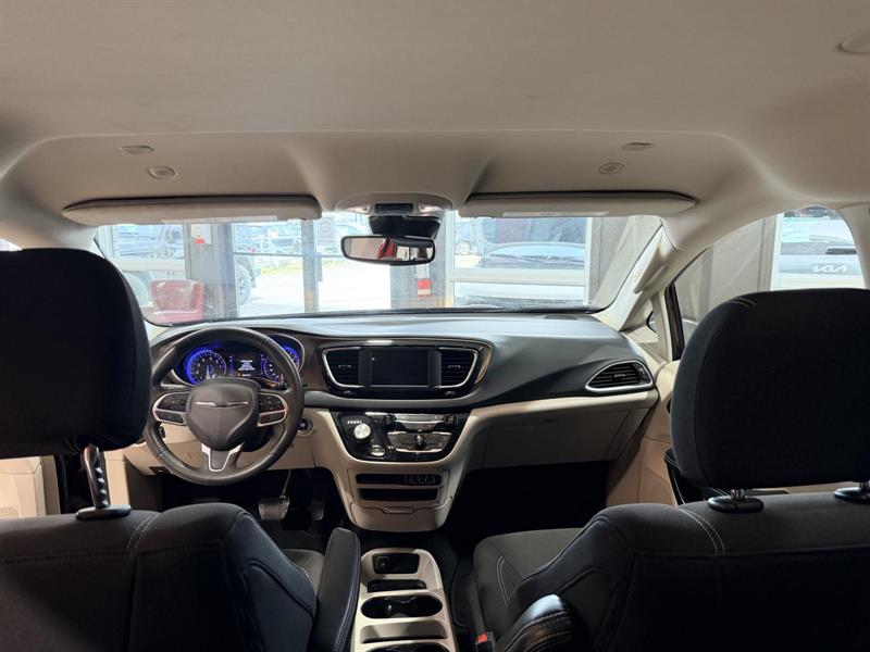 chrysler Grand Caravan 2023 - 31