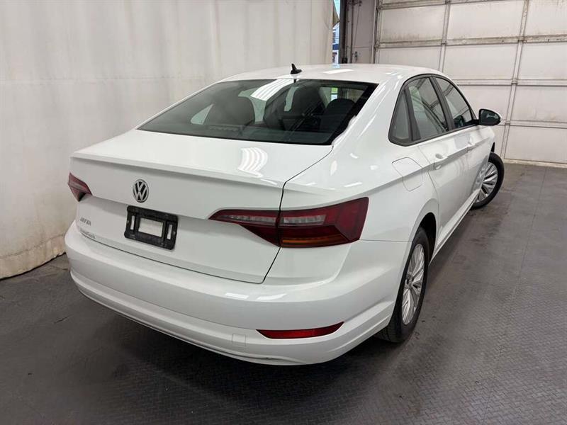 volkswagen Jetta 2019 - 10