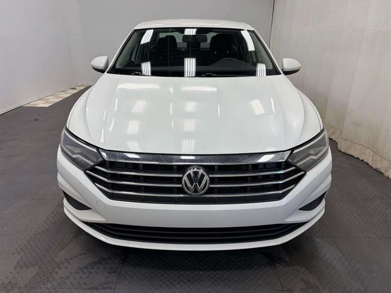 volkswagen Jetta 2019 - 16