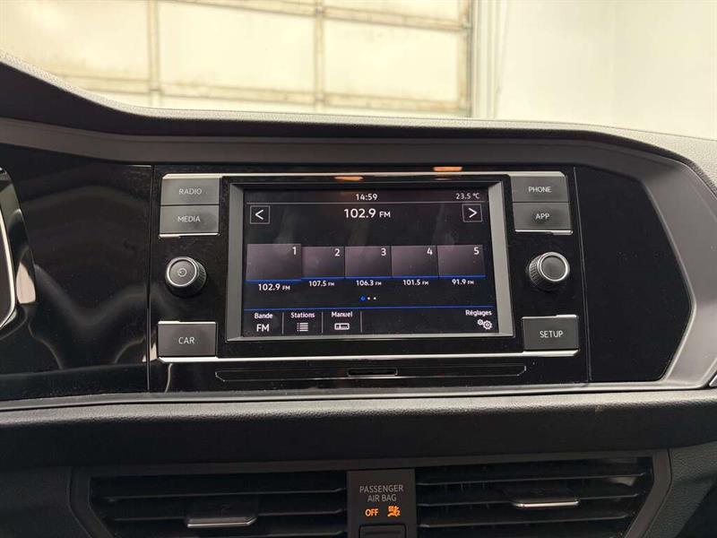 volkswagen Jetta 2019 - 22