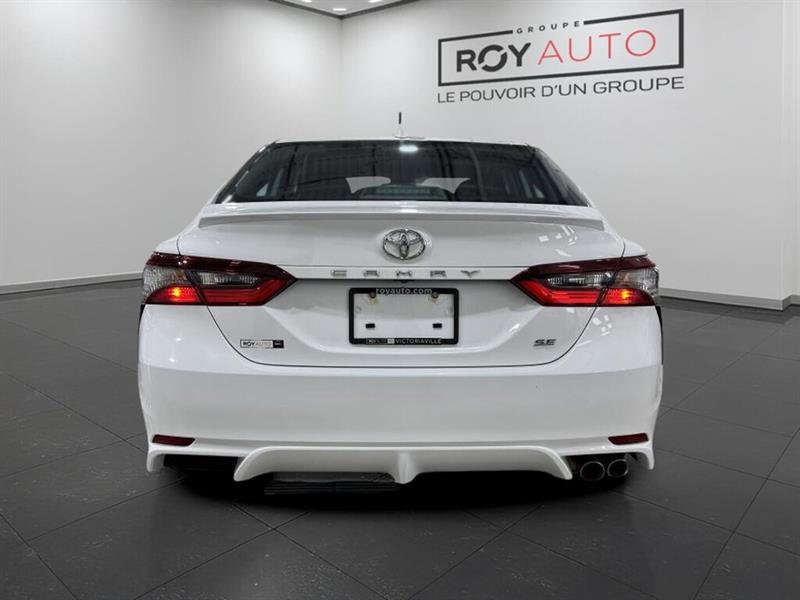 toyota Camry 2024 - 4