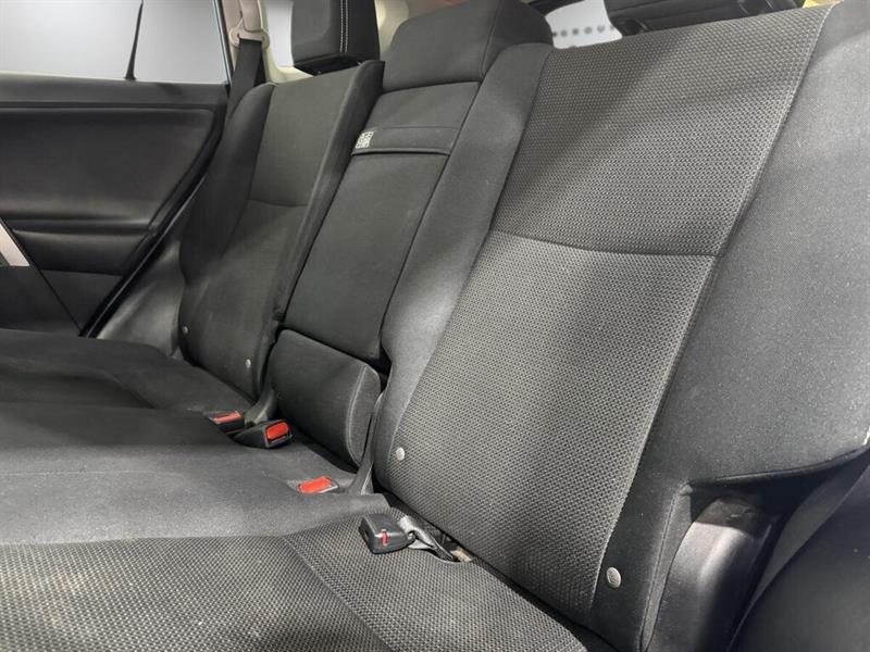 toyota RAV4 Hybrid 2016 - 8