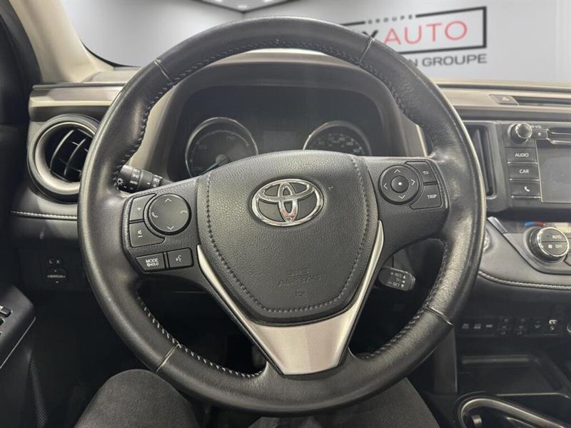 toyota RAV4 Hybrid 2016 - 10