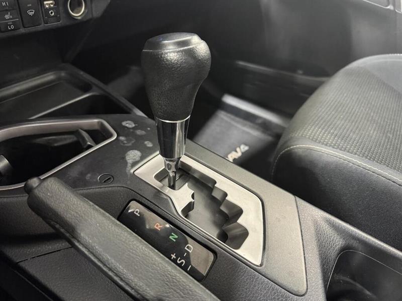 toyota RAV4 Hybrid 2016 - 14