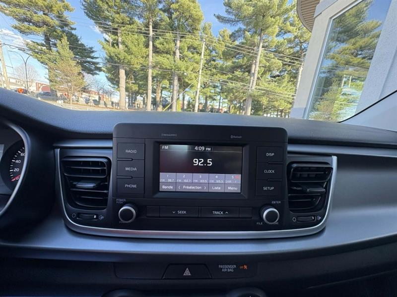 kia Rio5 2020 - 10