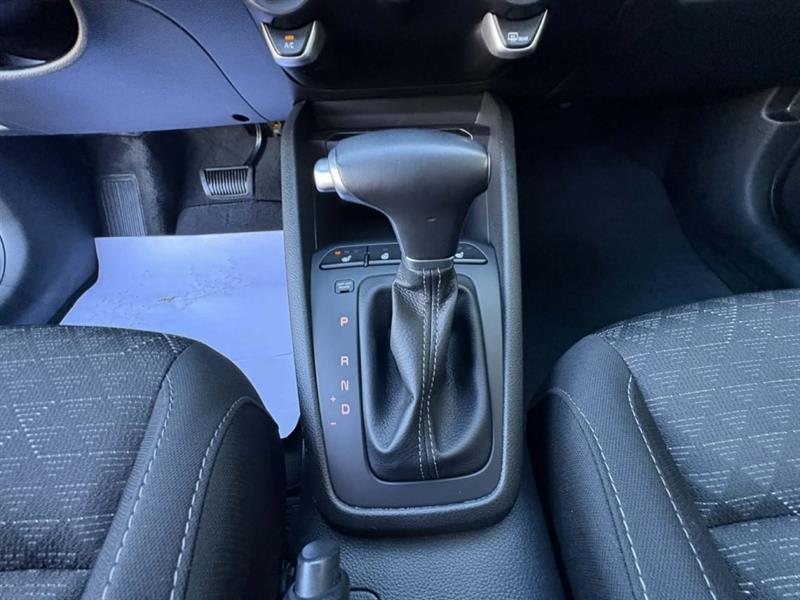 kia Rio5 2020 - 13