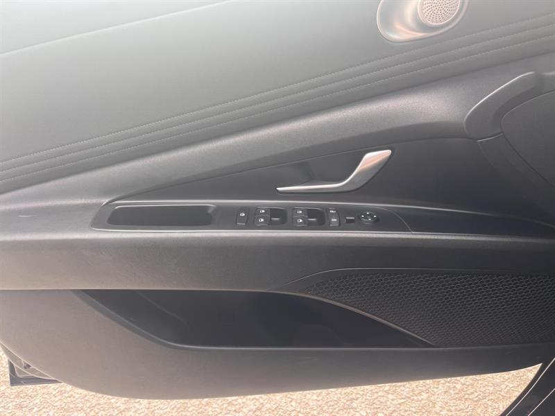 hyundai Elantra 2021 - 18
