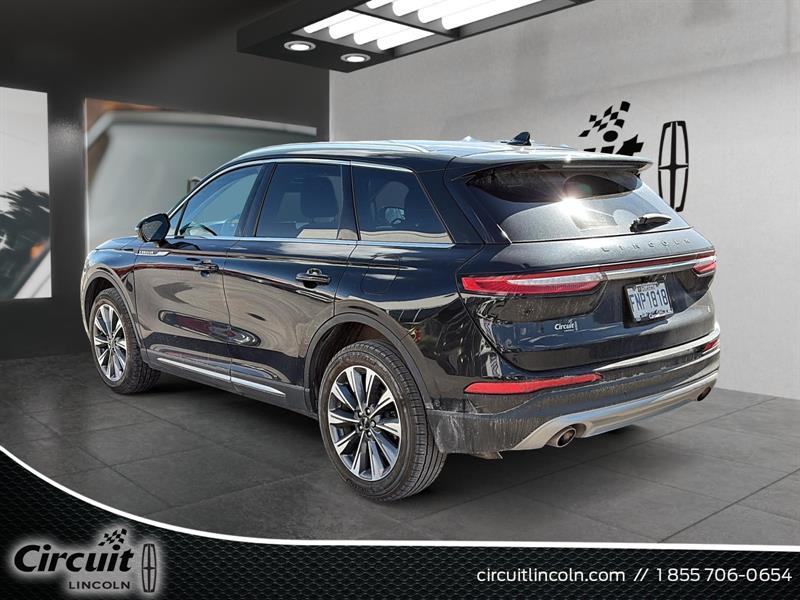 lincoln Corsair 2022 - 5