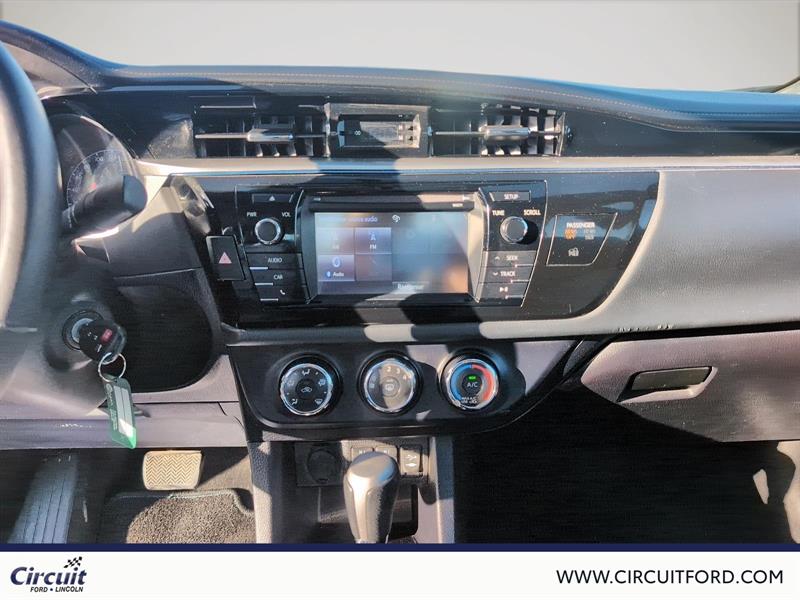 toyota Corolla 2016 - 9
