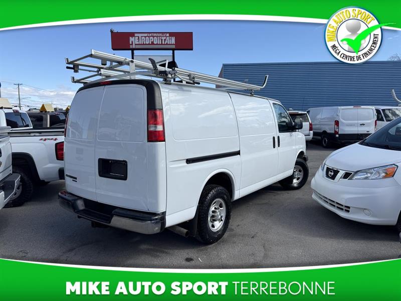 chevrolet Express 3500 2015 - 3