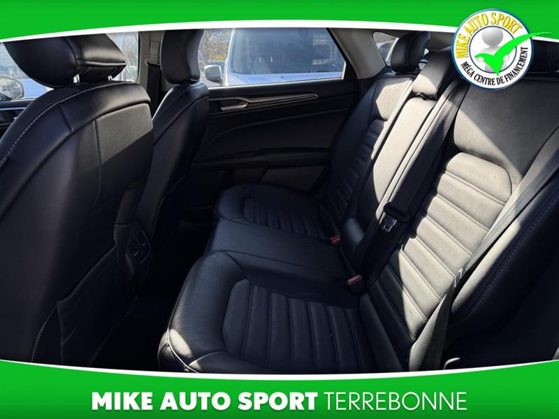 ford Fusion Energi 2017 - 9