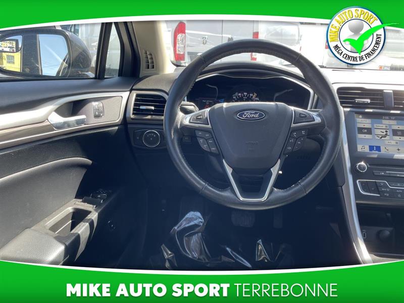 ford Fusion Energi 2017 - 10