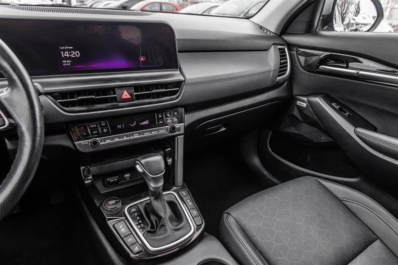 kia Seltos 2024 - 18