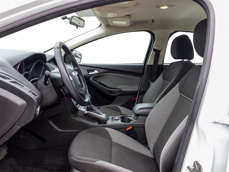 ford Focus 2014 - 26