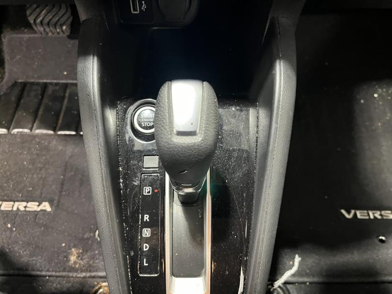 nissan Versa 2021 - 21