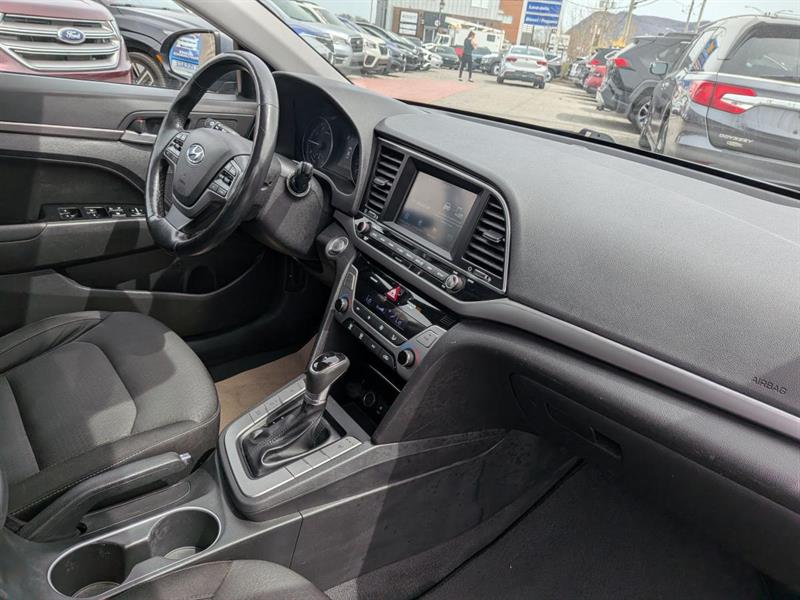 hyundai Elantra 2017 - 11
