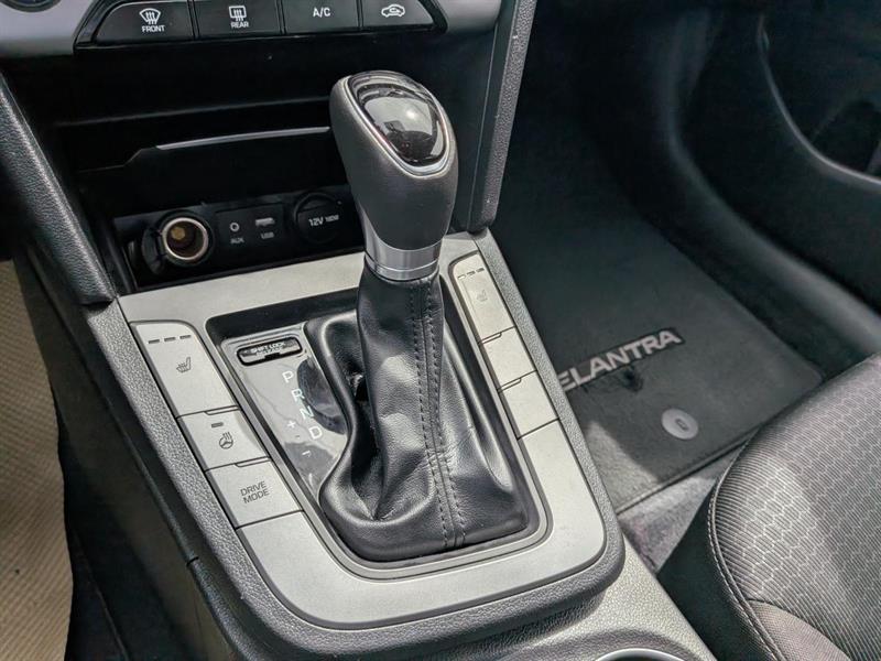 hyundai Elantra 2017 - 24