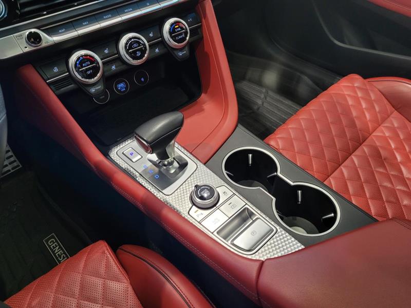 genesis G70 2023 - 20