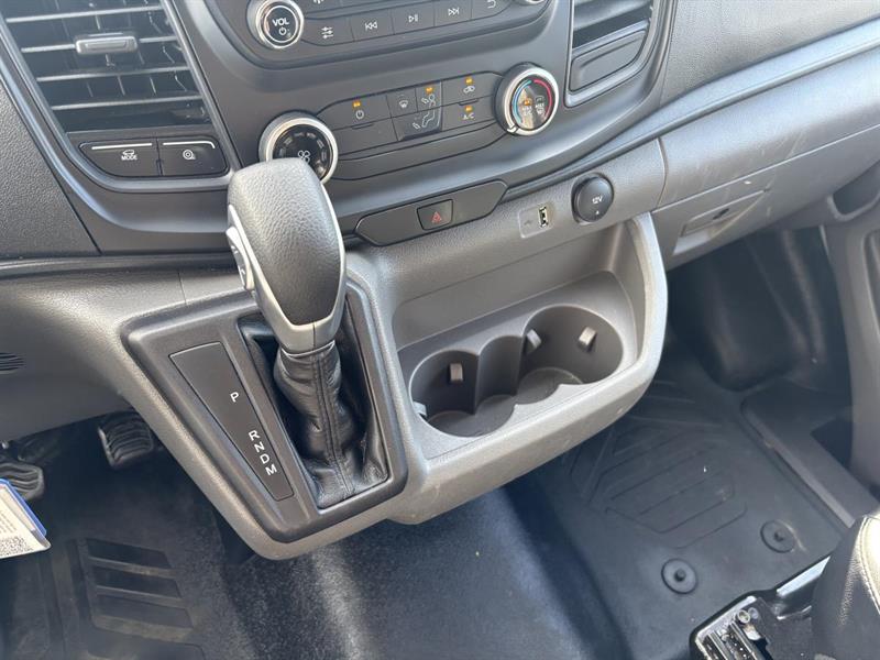 ford Transit fourgon utilitaire 2025 - 27