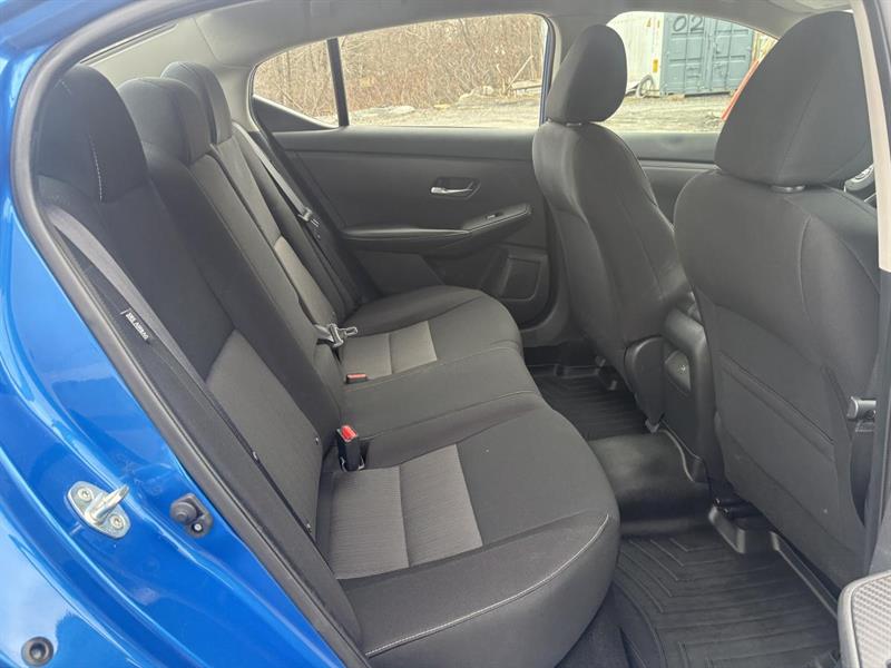 nissan Sentra 2022 - 32