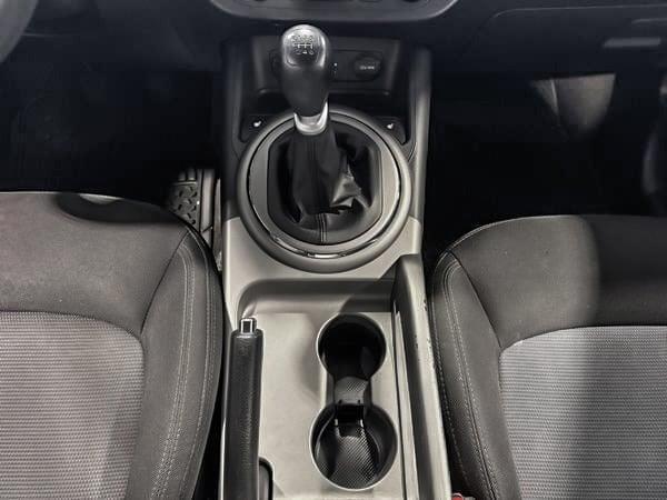 kia Sportage 2016 - 23