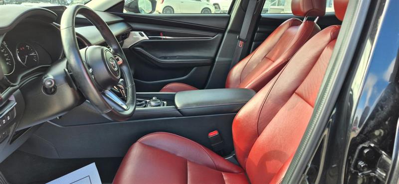 mazda Mazda3 2023 - 16
