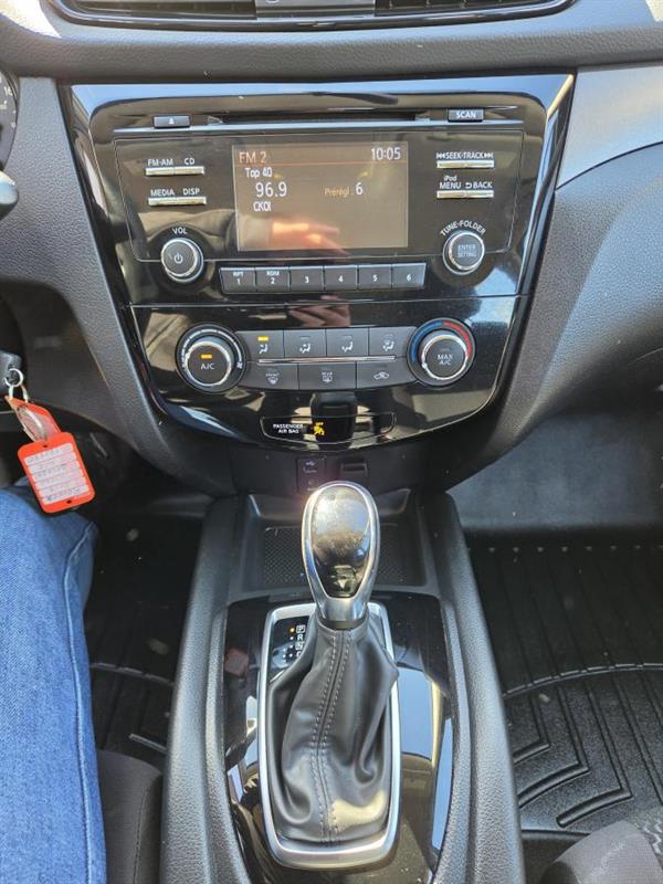 nissan Qashqai 2018 - 21