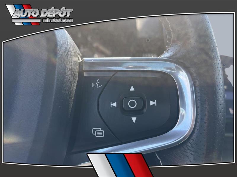 volvo XC40 2020 - 17