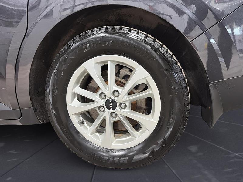 kia Carnival 2023 - 8